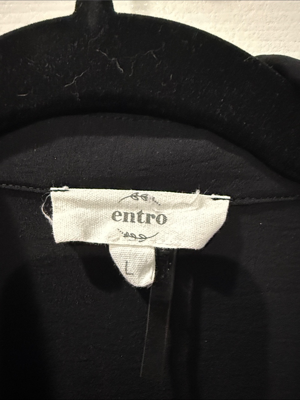 entro Black Collared Pullover Top - Picture 2 of 4